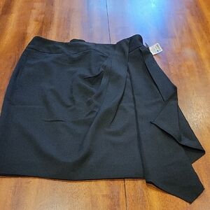 Black Grace Elements  Women's Skirt